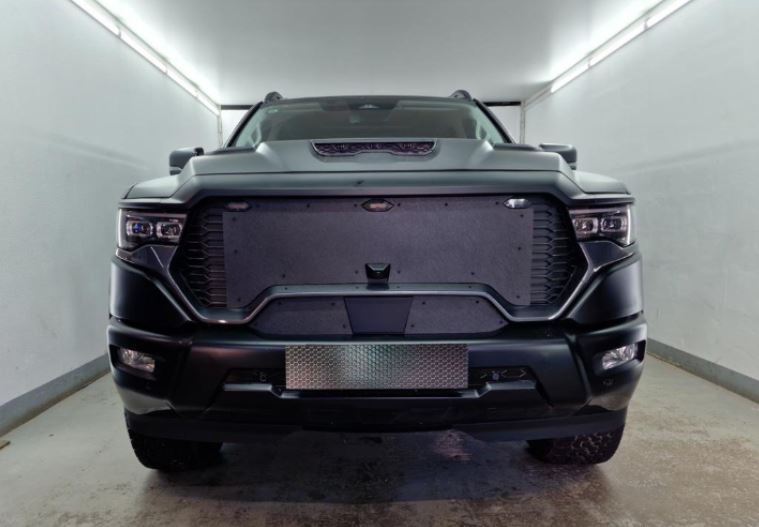 Зимняя заглушка радиатора на стяжке низ для Foton Tunland V9 I