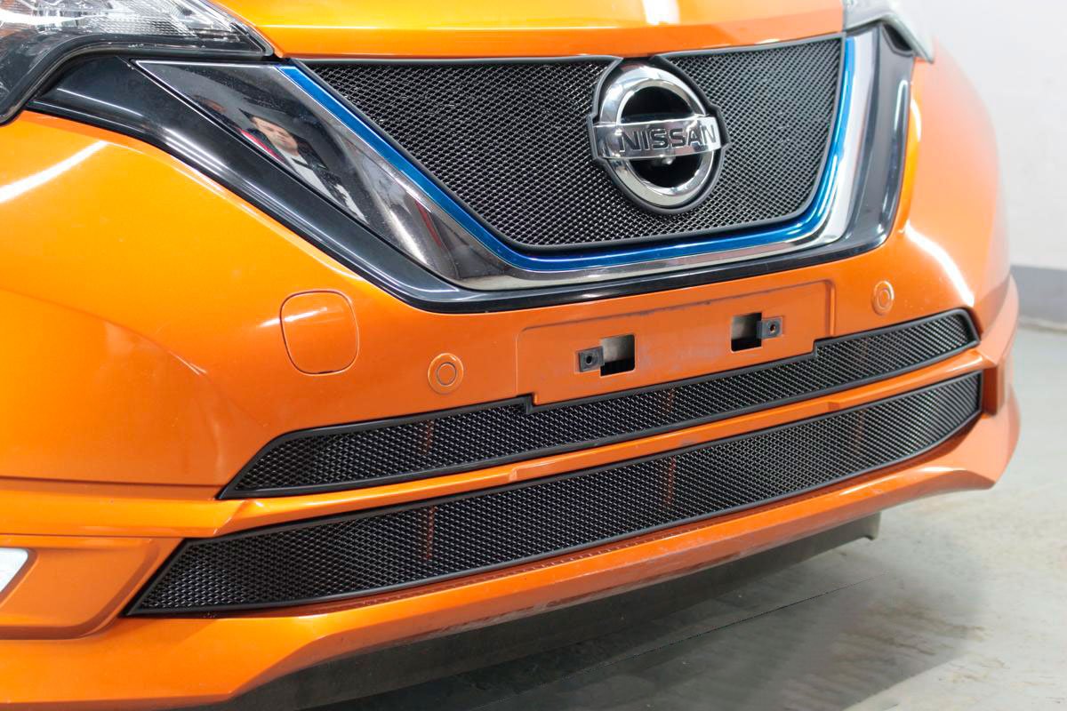 Защитная сетка радиатора низ для Nissan Note II Рестайлинг