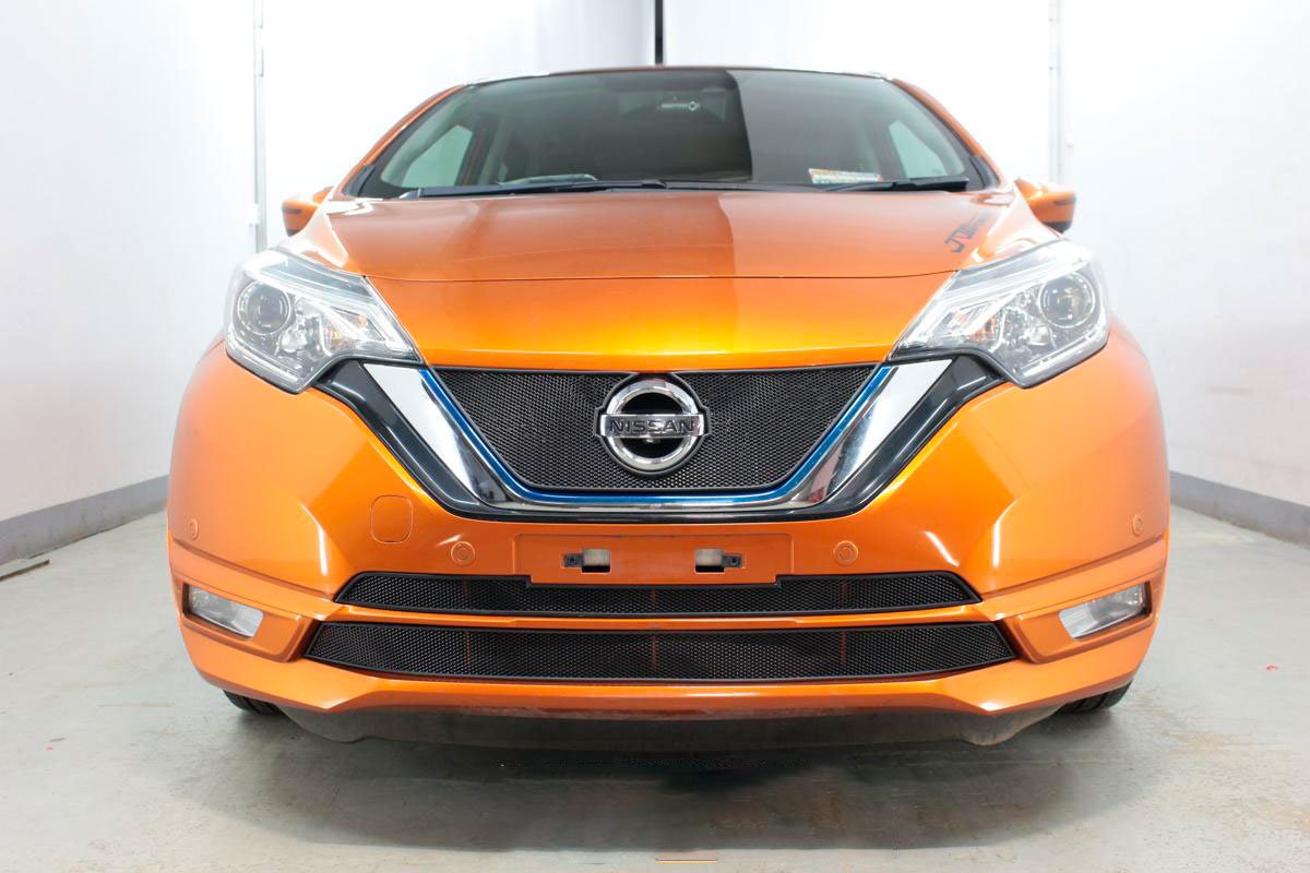 Защитная сетка радиатора низ для Nissan Note II Рестайлинг